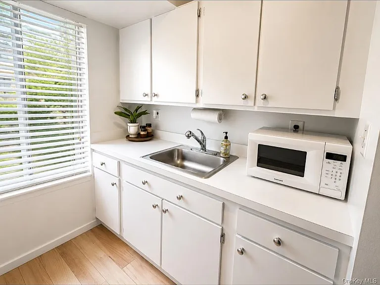 11 Laramie Ct #L11 — Photo 5