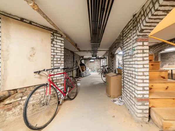 326 21st Street image 12 of 12