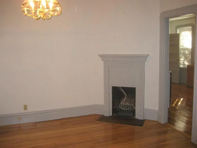 22 Windom St — Photo 11