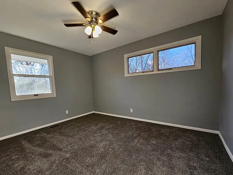 4027 Teri Ln — Photo 8