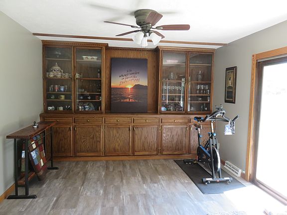 Built-in and Sitting area