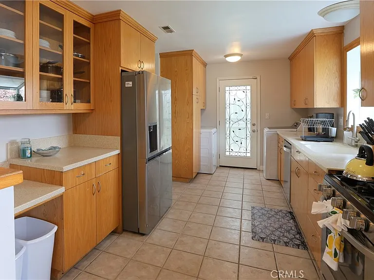 6548 Sequoia Dr — Photo 9