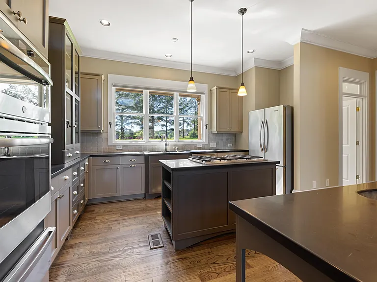 130 Iron Horse Dr — Photo 33