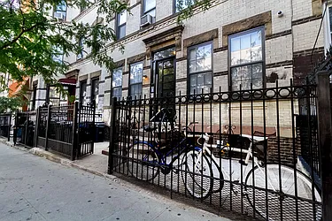 1501 De Kalb Avenue in Bushwick