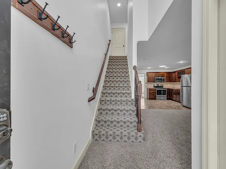 5407 N Hickory St — Photo 7