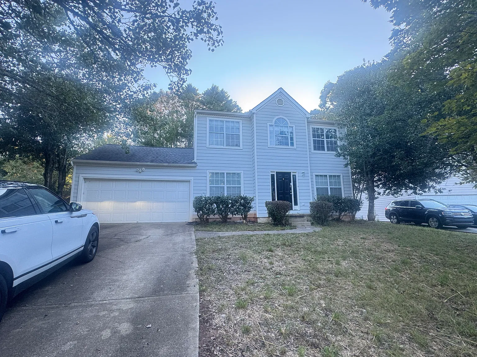 4 bed, 2000 sqft, $2,200 — Photo 1