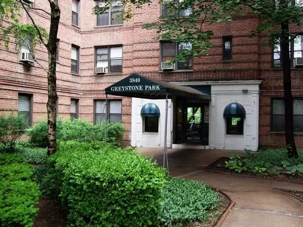 3840 Greystone Avenue