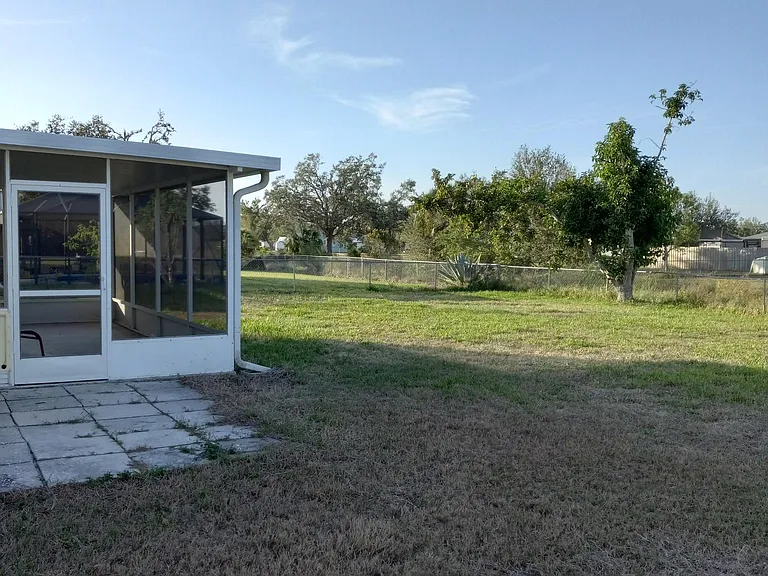 Gabo Rd — Photo 4