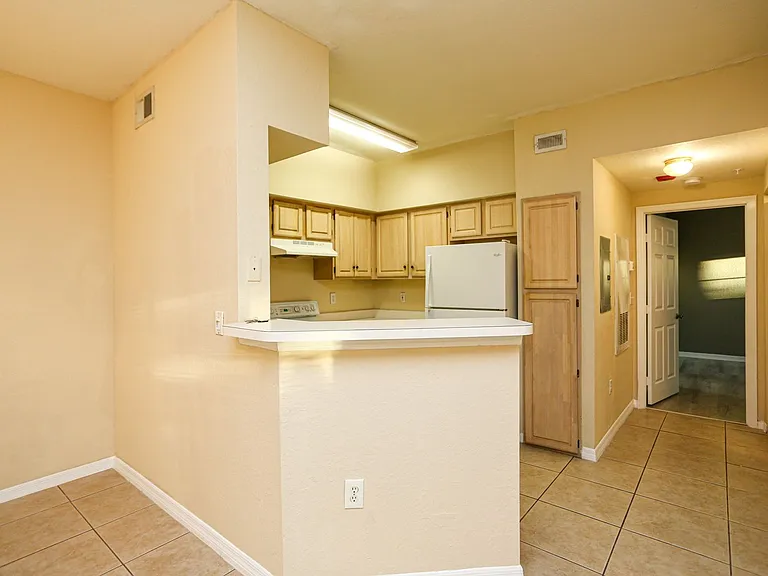 23640 Walden Center Dr #207 — Photo 12