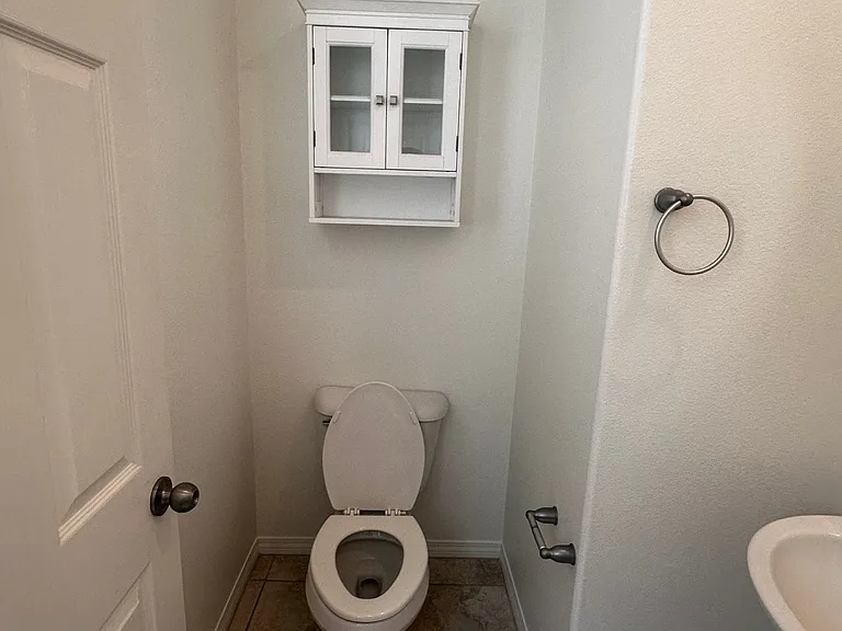 715 Nile River Dr — Photo 16