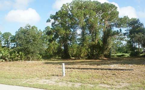1st image of 600 Barcelona Dr