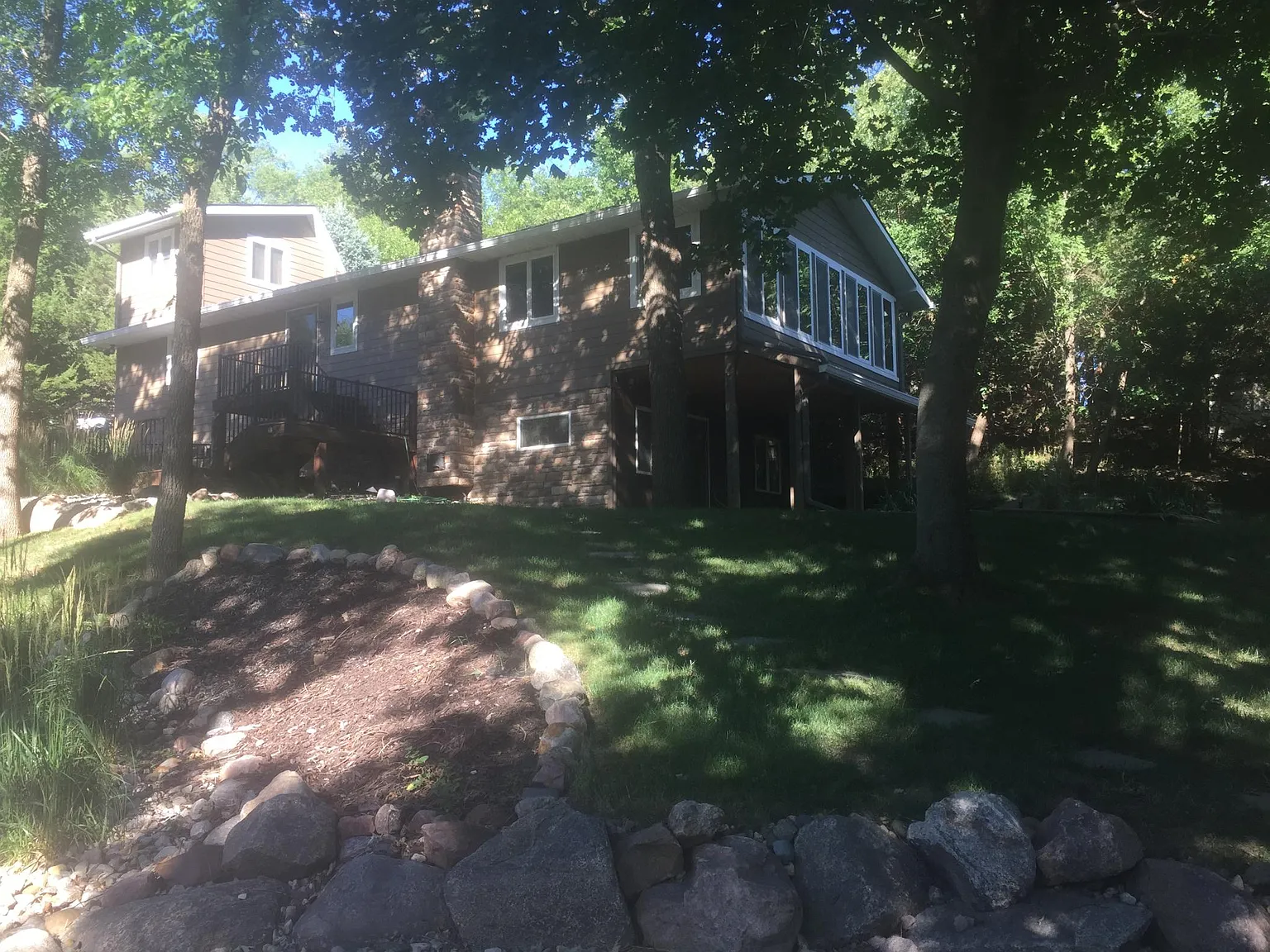144 Acorn Dr — Photo 4