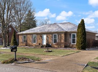 8108 Rome Beauty Way, Louisville, KY 40228