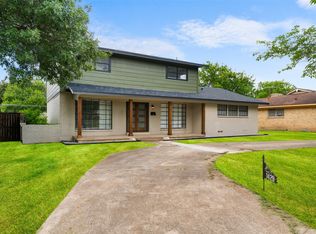 1429 Brook Valley Pl, Dallas, TX 75232