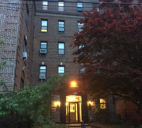 3rd image of 200 Hart Blvd APT 4A