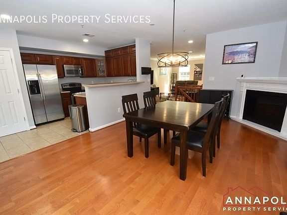 4th image of 2140 Hideaway Ct
