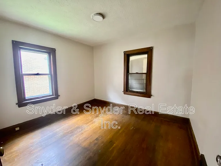 689 Schiller Ave #2 — Photo 11
