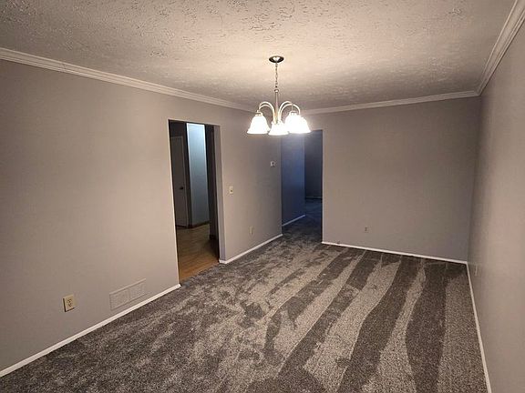 5th image of 4542 Bucktail Dr
