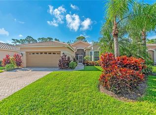 8558 Gleneagle Way, Naples, FL 34120