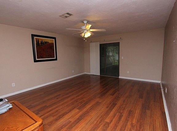 2nd image of 2497 Manzanita Ct