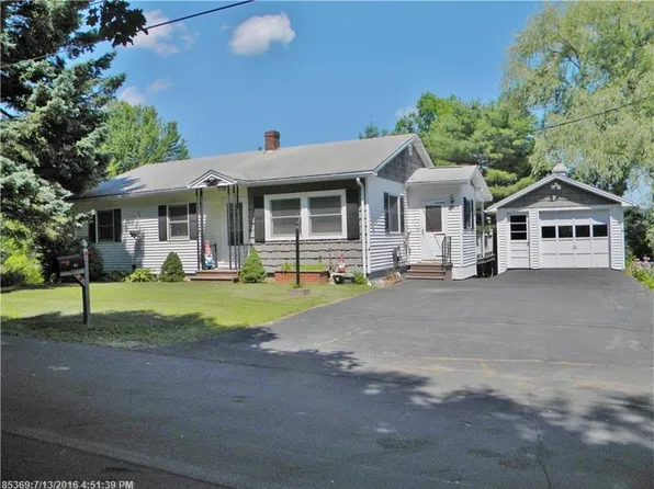 41 Eastern Ave, Wilton, ME 04294