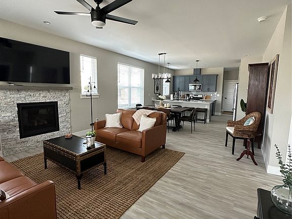 2nd image of 449 Wild Ginger Lane SW