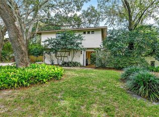 6609 Whiteway Dr, Temple Terrace, FL 33617