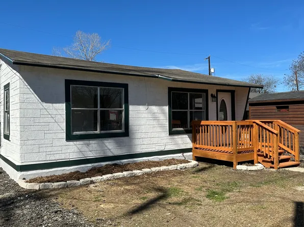 427 SW 40th St, San Antonio, TX 78237