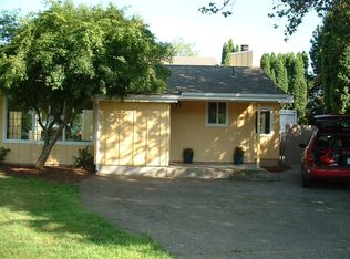 1069 Dondea St, Springfield, OR 97478