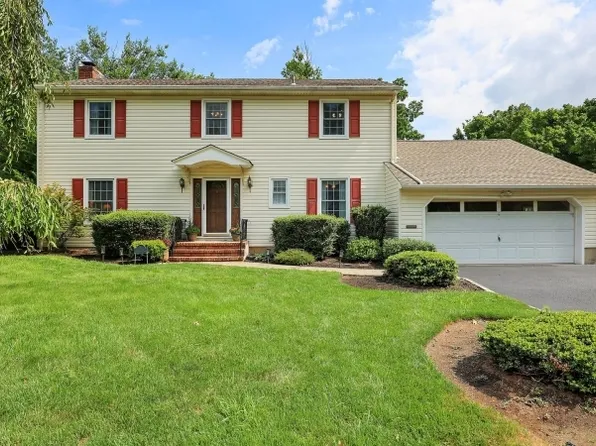 10 Canterbury Pl, Cranford Twp., NJ 07016