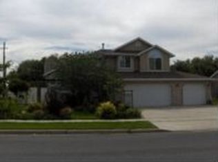 1915 W 4200 S, Roy, UT 84067