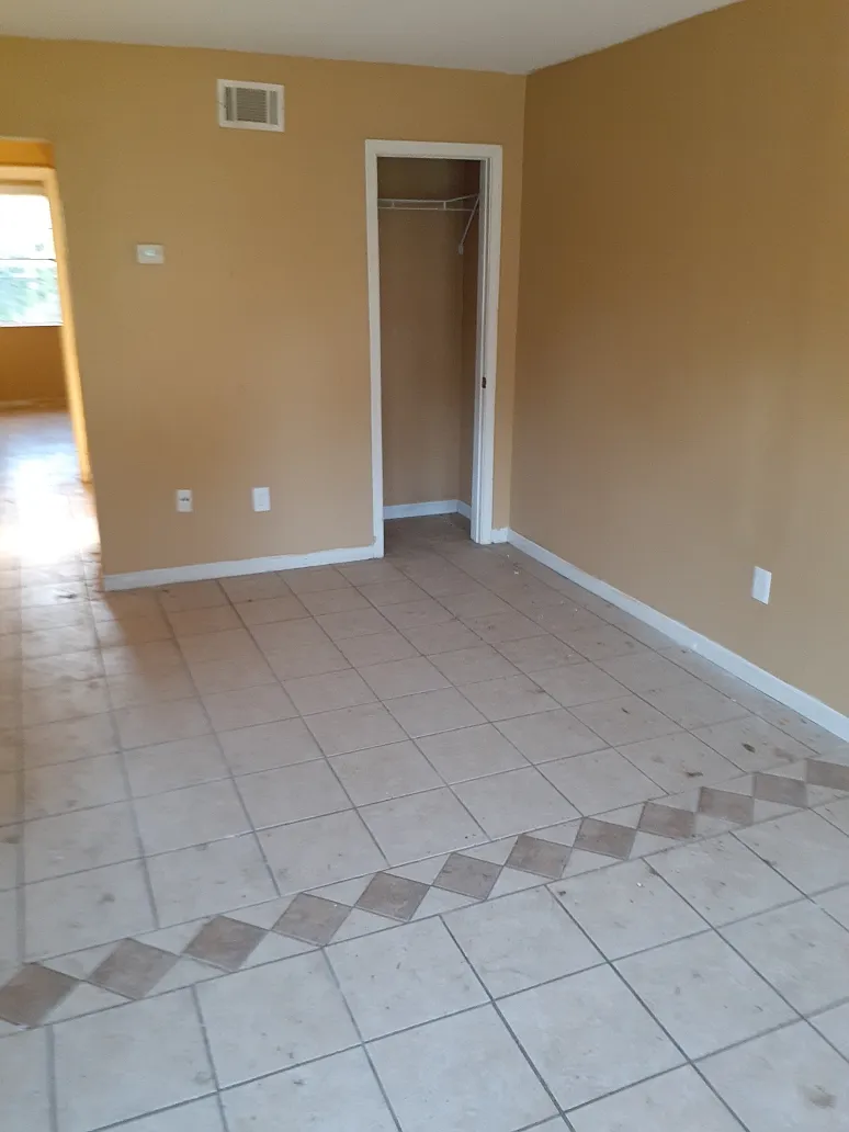 3414 Pine Ridge Lane — Photo 3