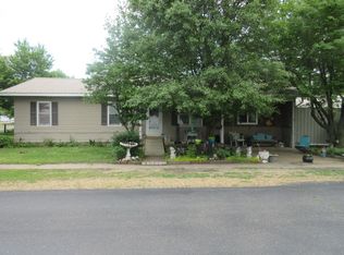 204 N Hickory St, Bertrand, MO 63823