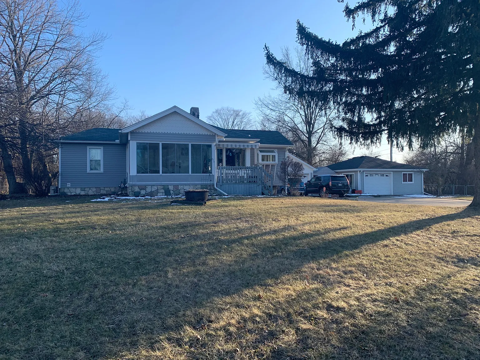 45295 Ecorse Rd photo 1