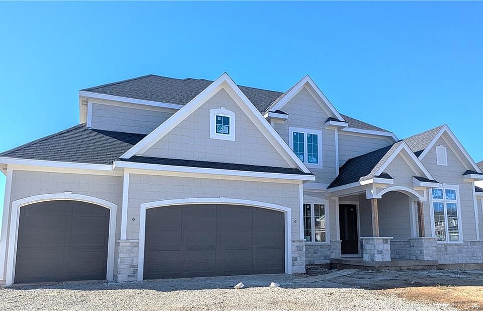 1st image of 16924 Futura St