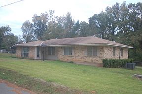1st image of 181 Piney Dr