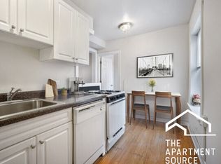 3002 N Racine Ave #3, Chicago, IL 60657