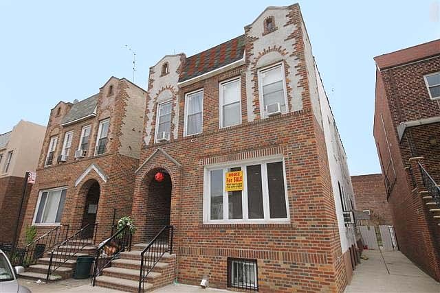 1st image of 6 Angela Dr