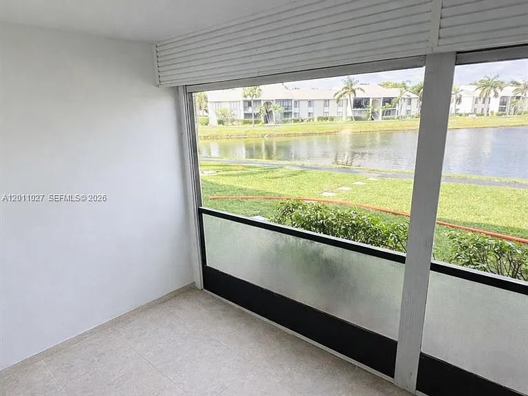 1110 Green Pine Blvd #C1 — Photo 5