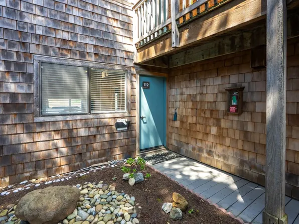 101 Shell Dr #106, Watsonville, CA 95076