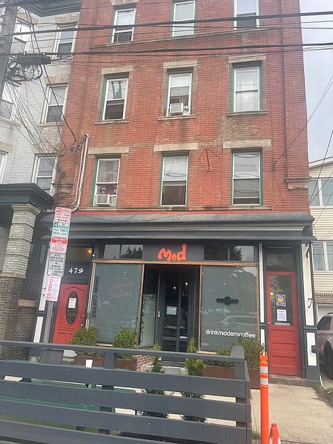 Front of 479 Palisade Ave with Modcup delicious coffee