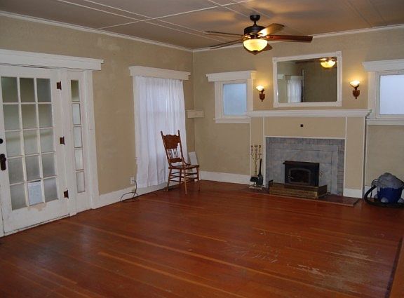 4th image of 2223 W Railroad Ave