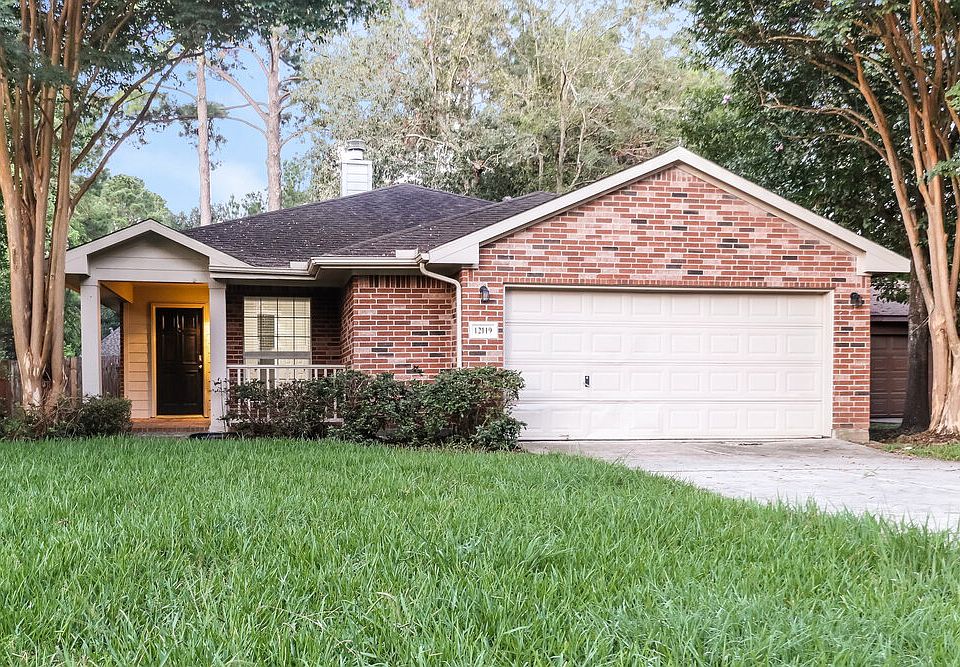 1st image of 12119 Brightwood Dr
