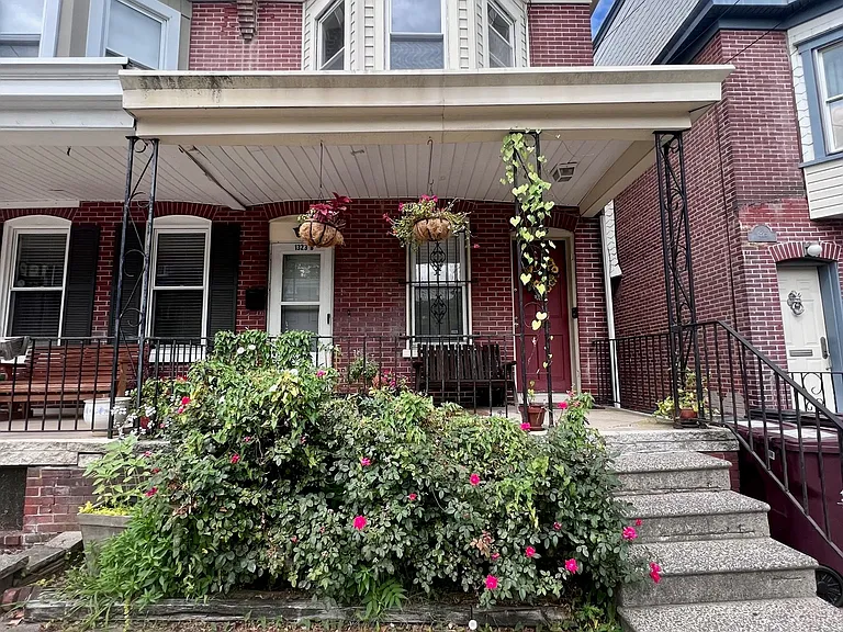 1323 N Dupont St #B — Photo 1