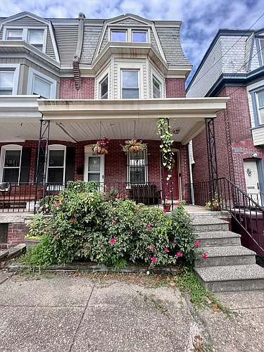1323 N Dupont St #B Photo 1
