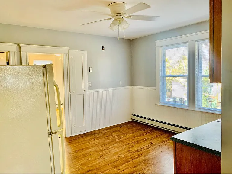 505 Grove St — Photo 10