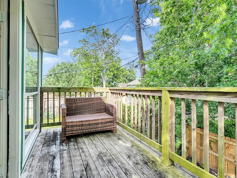 3529 Avenue M — Photo 26