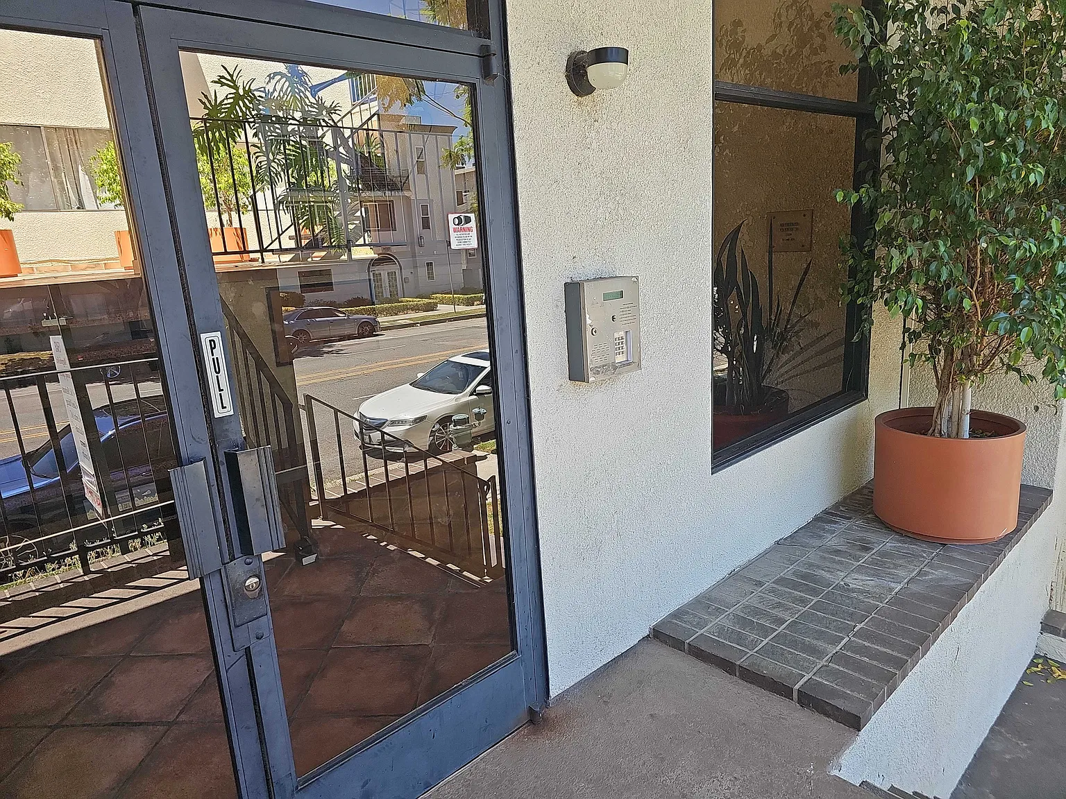 2 bed, $2,650 — Photo 2