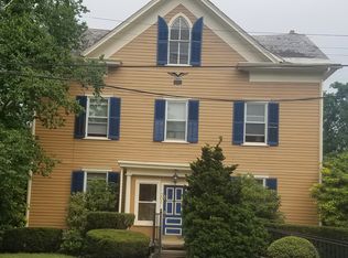 301 Grand Ave, Hackettstown, NJ 07840