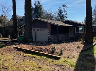 2930 SW Moss St, Portland, OR 97219